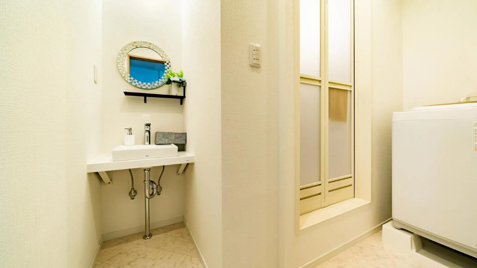 63, Shiomi, First Floor Of The Apartment Tokyo